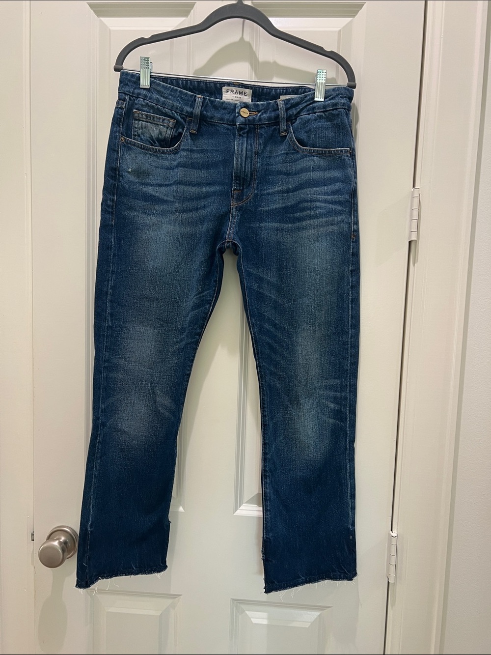 Frame Denim Women’s Boyfriend Jeans in Medium Blue